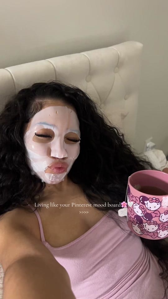 Post 3 by Cianni Mariah on TikTok (video)