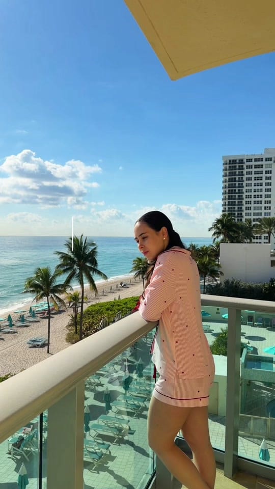 Post 5 by MELANIE ELISA on TikTok (video)