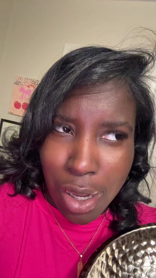 Post 8 by Stephanie Rochelle ☆ on TikTok (video)