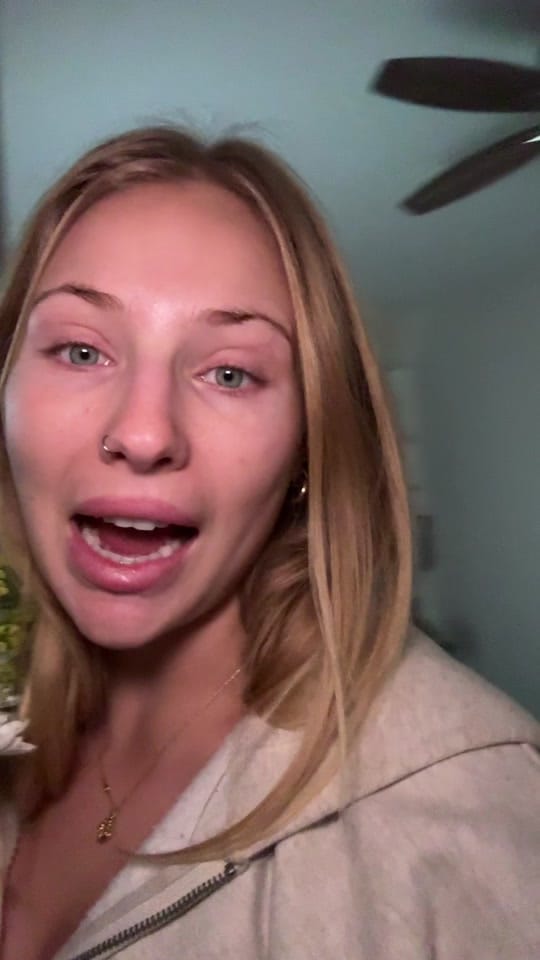 Post 9 by Zoe Grace on TikTok (video)