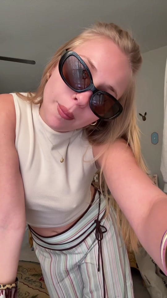 Post 1 by Zoe Grace on TikTok (video)