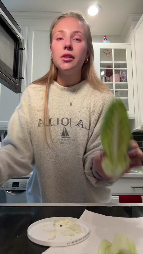 Post 3 by Zoe Grace on TikTok (video)