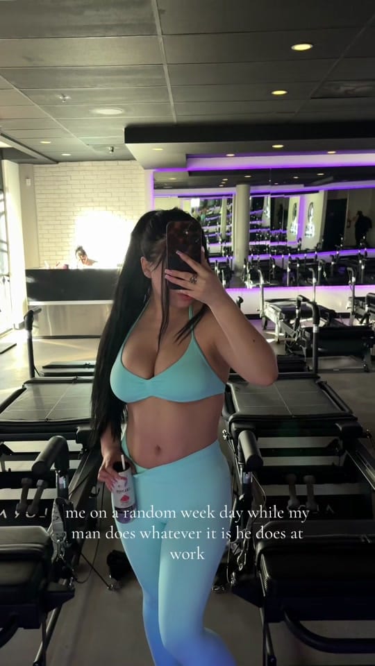 Post 3 by Sasha on TikTok (video)