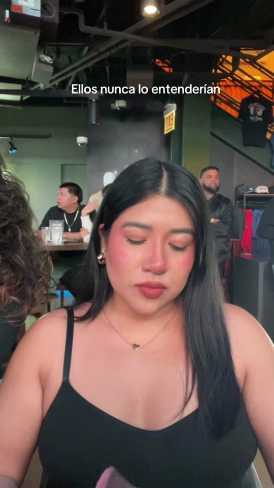 Post 7 by ANGIE MEETS WORLD 🇵🇪💃🏻✈️ on TikTok (video)