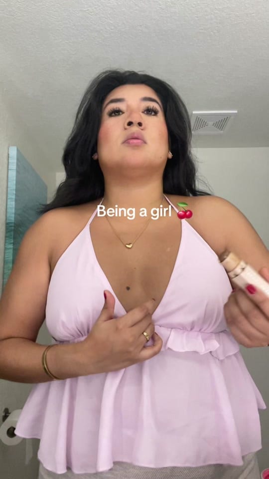 Post 8 by ANGIE MEETS WORLD 🇵🇪💃🏻✈️ on TikTok (video)