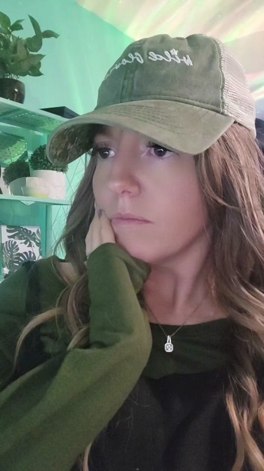 Post 6 by Shannan T 🔃🫶🪹🐧☕️ on TikTok (video)