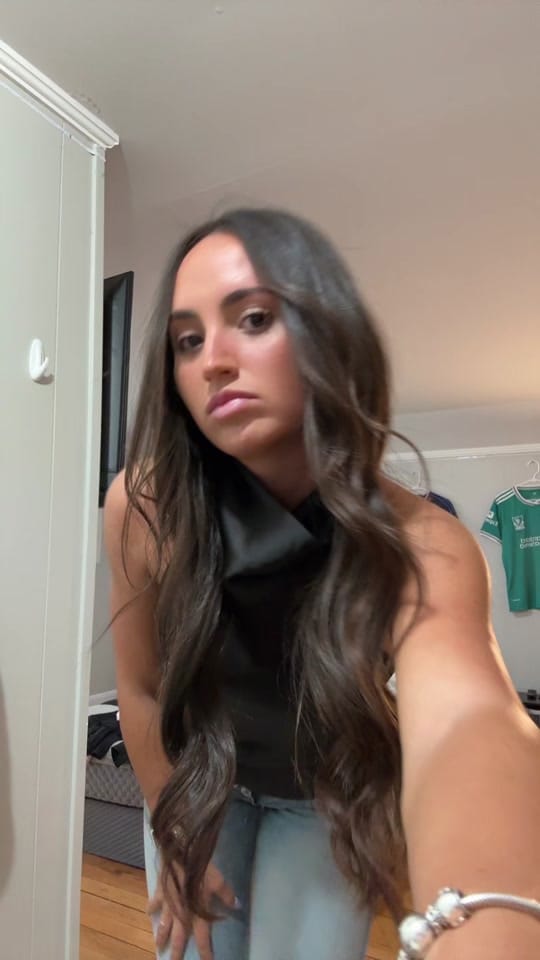 Post 1 by albs x on TikTok (video)