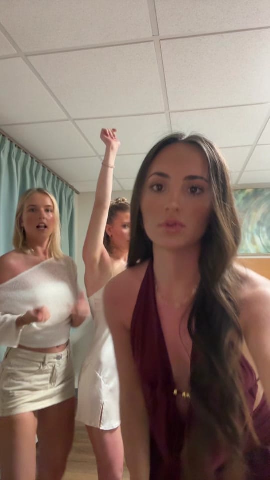Post 2 by albs x on TikTok (video)