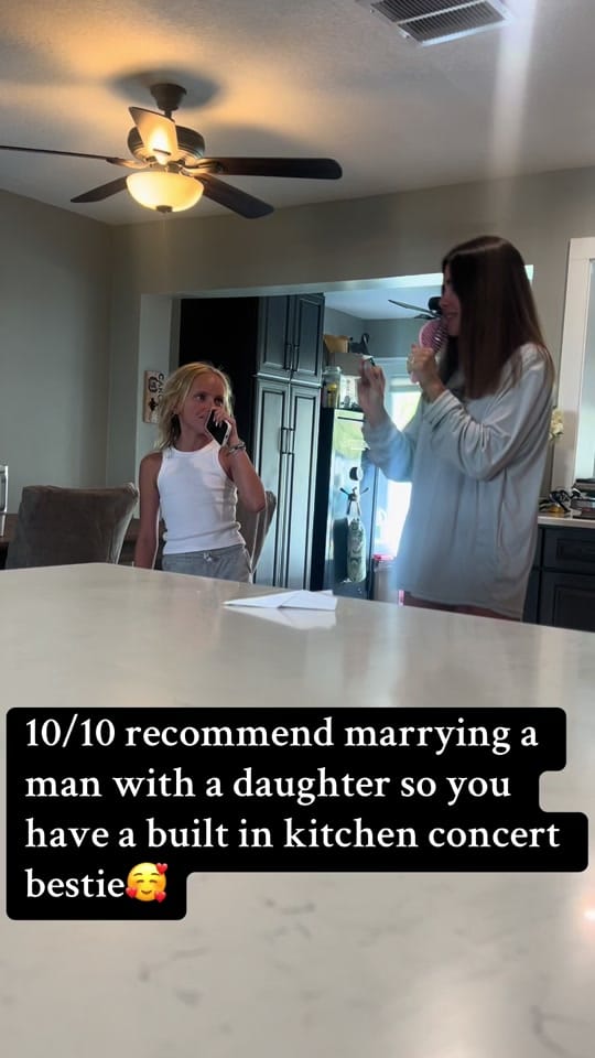 Post 10 by Amanda Jones on TikTok (video)