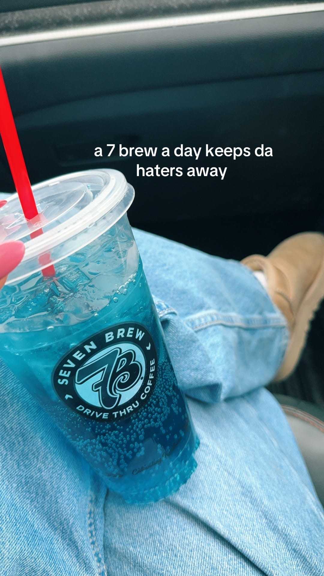 Post 2 by kenzie🌺🥥🫧🍹🌴📸 on TikTok (video)