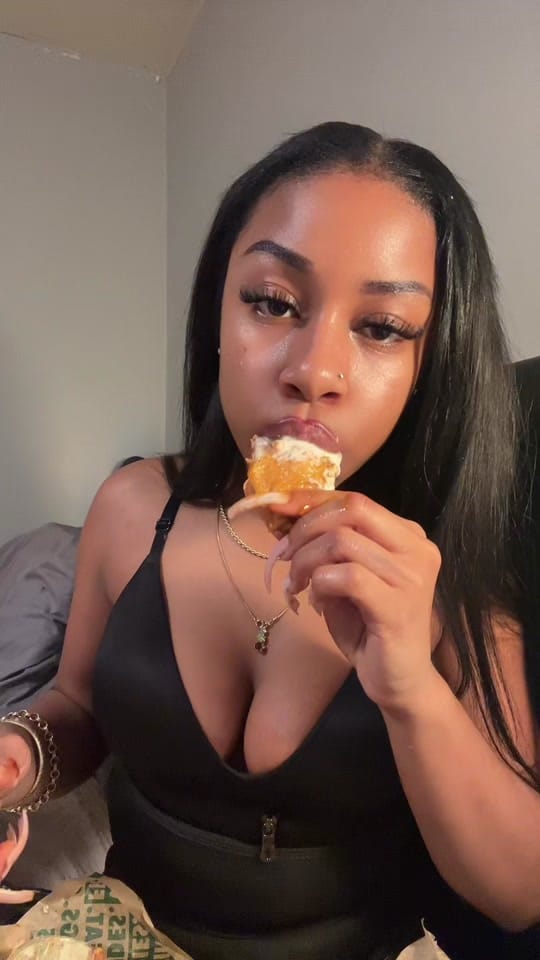 Post 10 by kyrstensheree on TikTok (video)