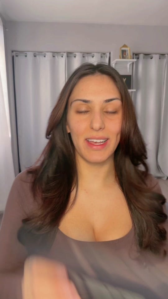 Post 2 by carmenzayaa † | Influencer on TikTok (video)