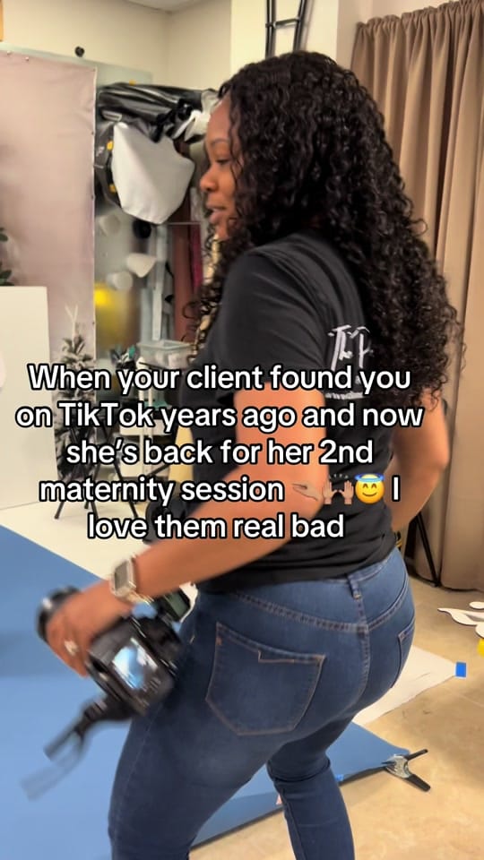 Post 9 by Danni the PhotograpHER on TikTok (video)