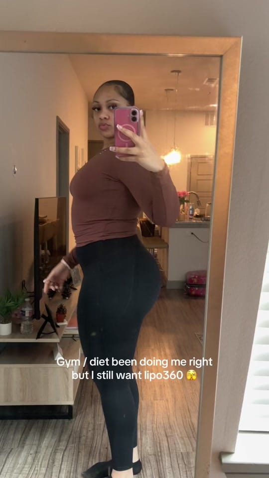 Post 3 by Sidney Elle. on TikTok (video)