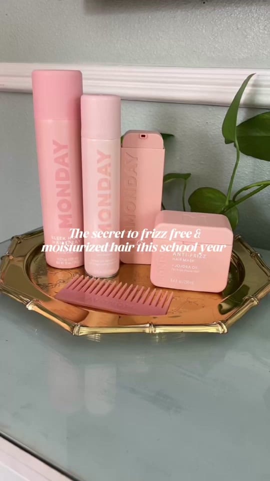 Post 10 by Sydneydianelly on TikTok (video)