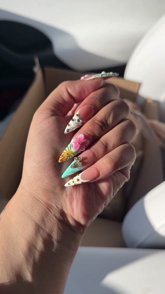 Post 2 by Kassi | Dallas Creator on TikTok (video)