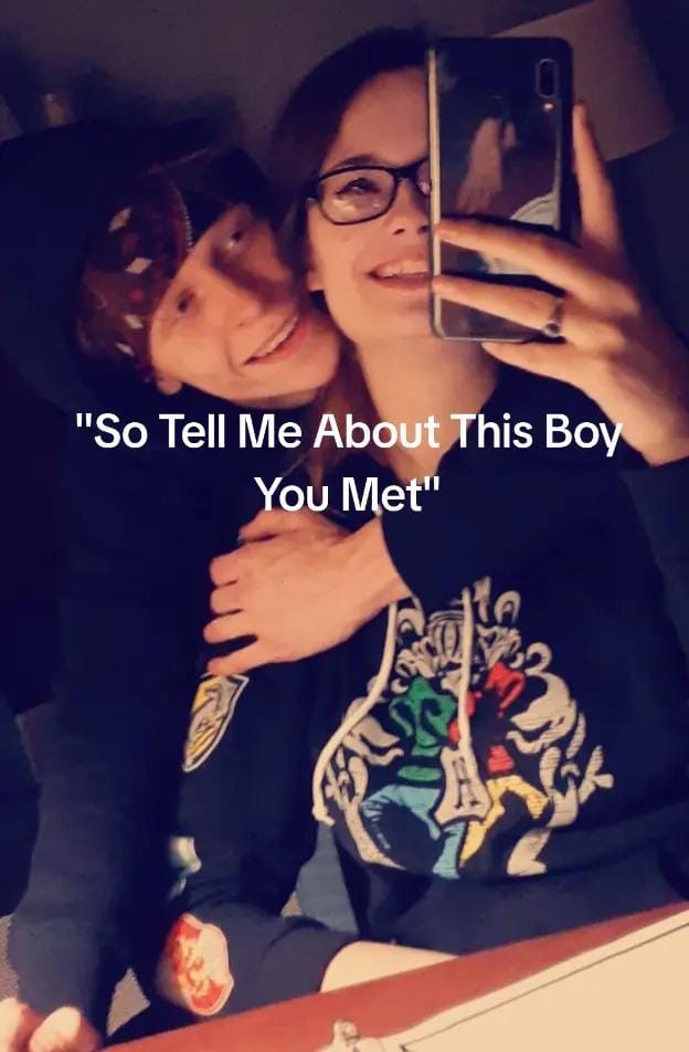 Post 2 by 𝔸𝕦𝕣𝕒𝕠𝕗𝕊𝕦𝕞𝕞𝕖𝕣𝕊𝕜𝕪 on TikTok (video)