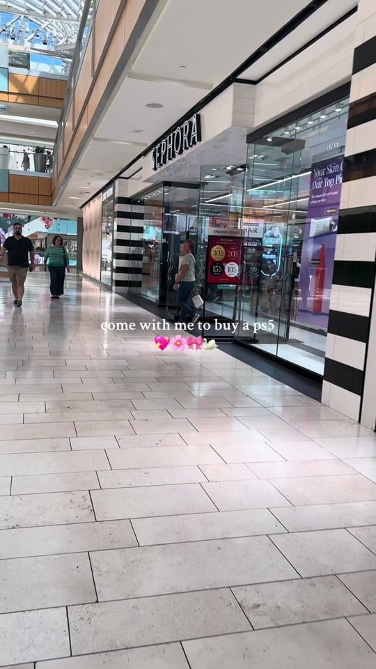 Post 8 by Vanessa🖤 on TikTok (video)