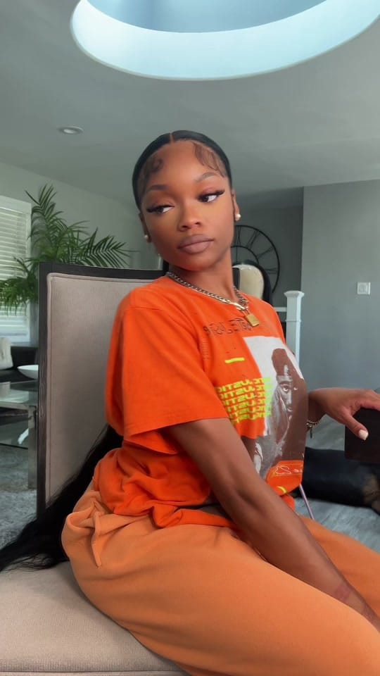 Post 6 by Ky Simone’ on TikTok (video)