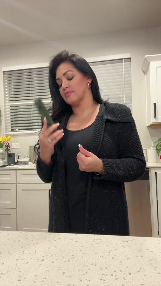 Post 5 by Sam&Sara on TikTok (video)