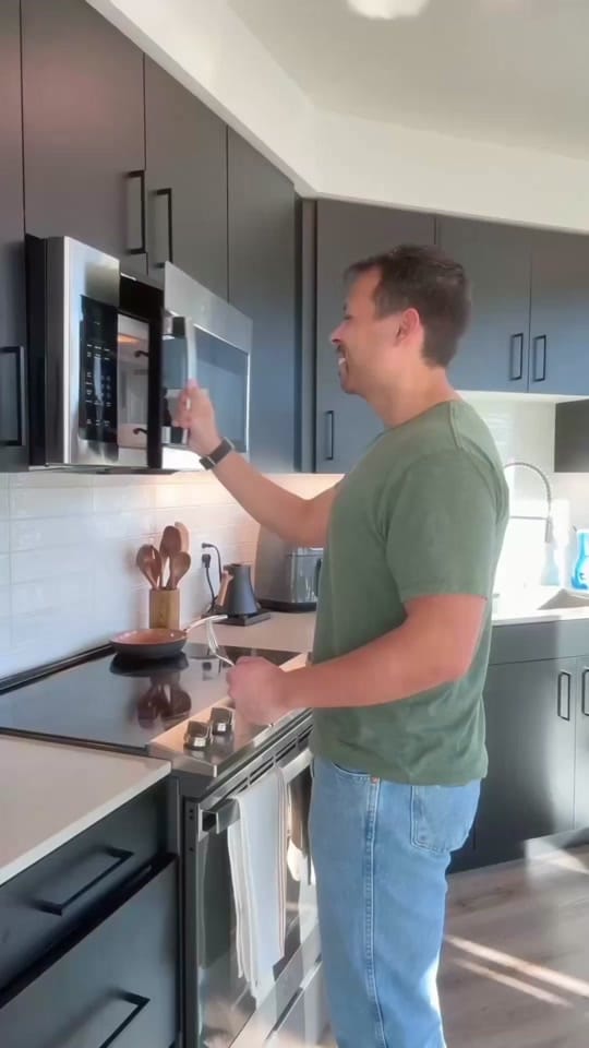 Post 4 by Ryan French on TikTok (video)