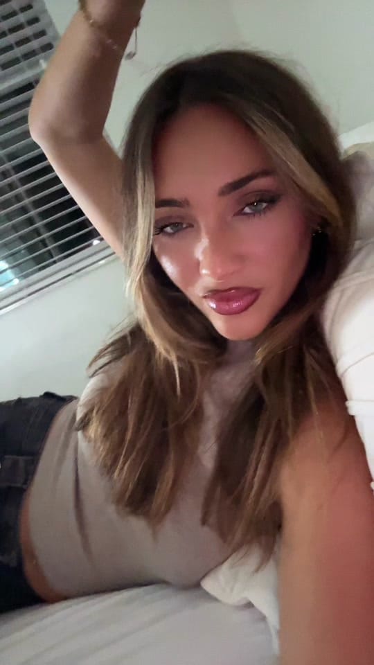 Post 2 by Molly Kane on TikTok (video)