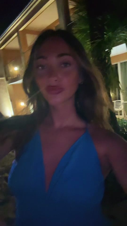 Post 3 by Molly Kane on TikTok (video)