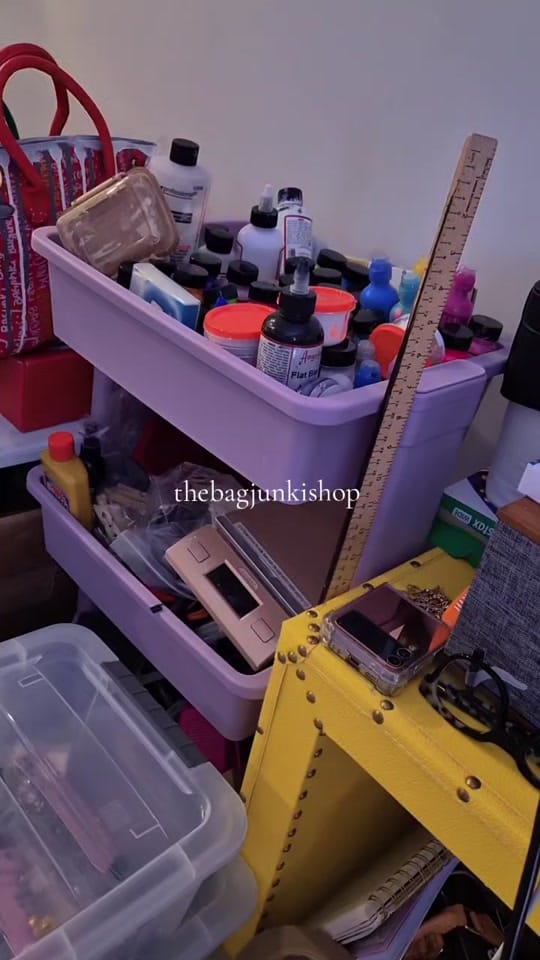 Post 7 by Thebagjunkishop | Artist on TikTok (video)