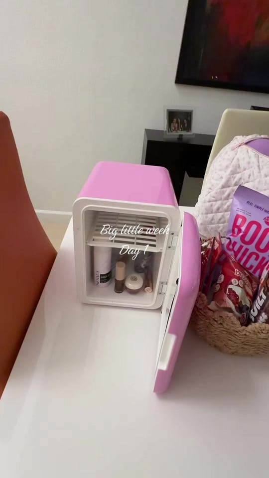 Post 9 by ameniva on TikTok (video)