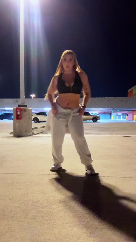 Post 5 by lauragomezvj on TikTok (video)