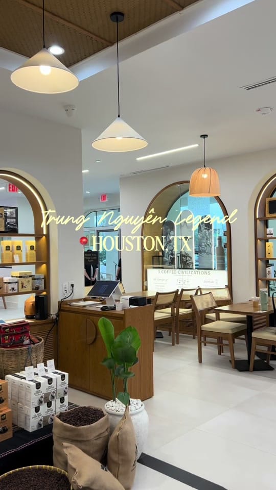 Post 2 by discover.vi | houston blogger on TikTok (video)