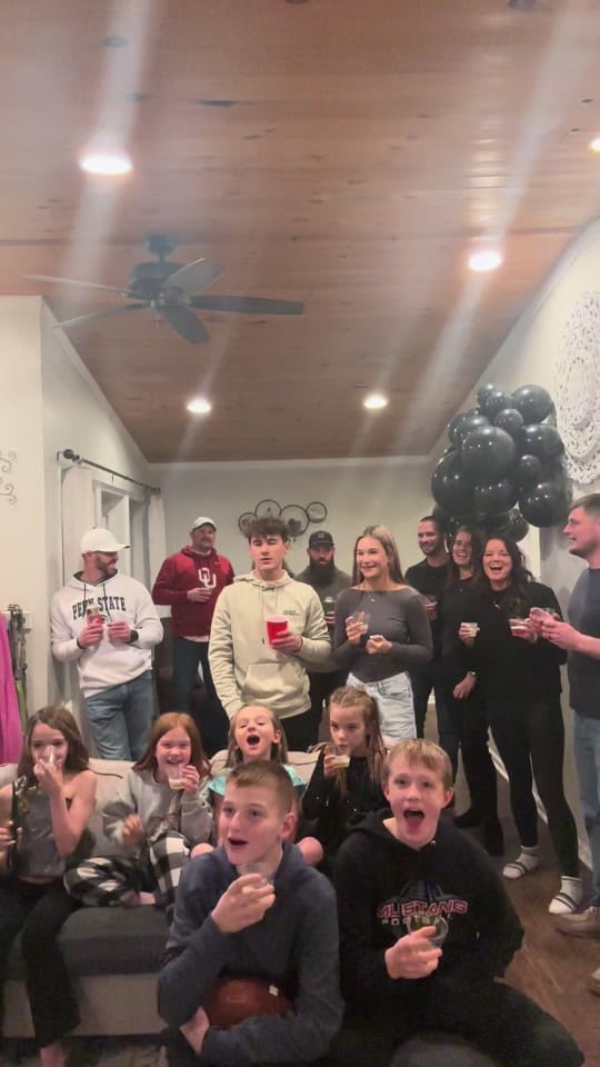 Post 5 by Amandaaa on TikTok (video)