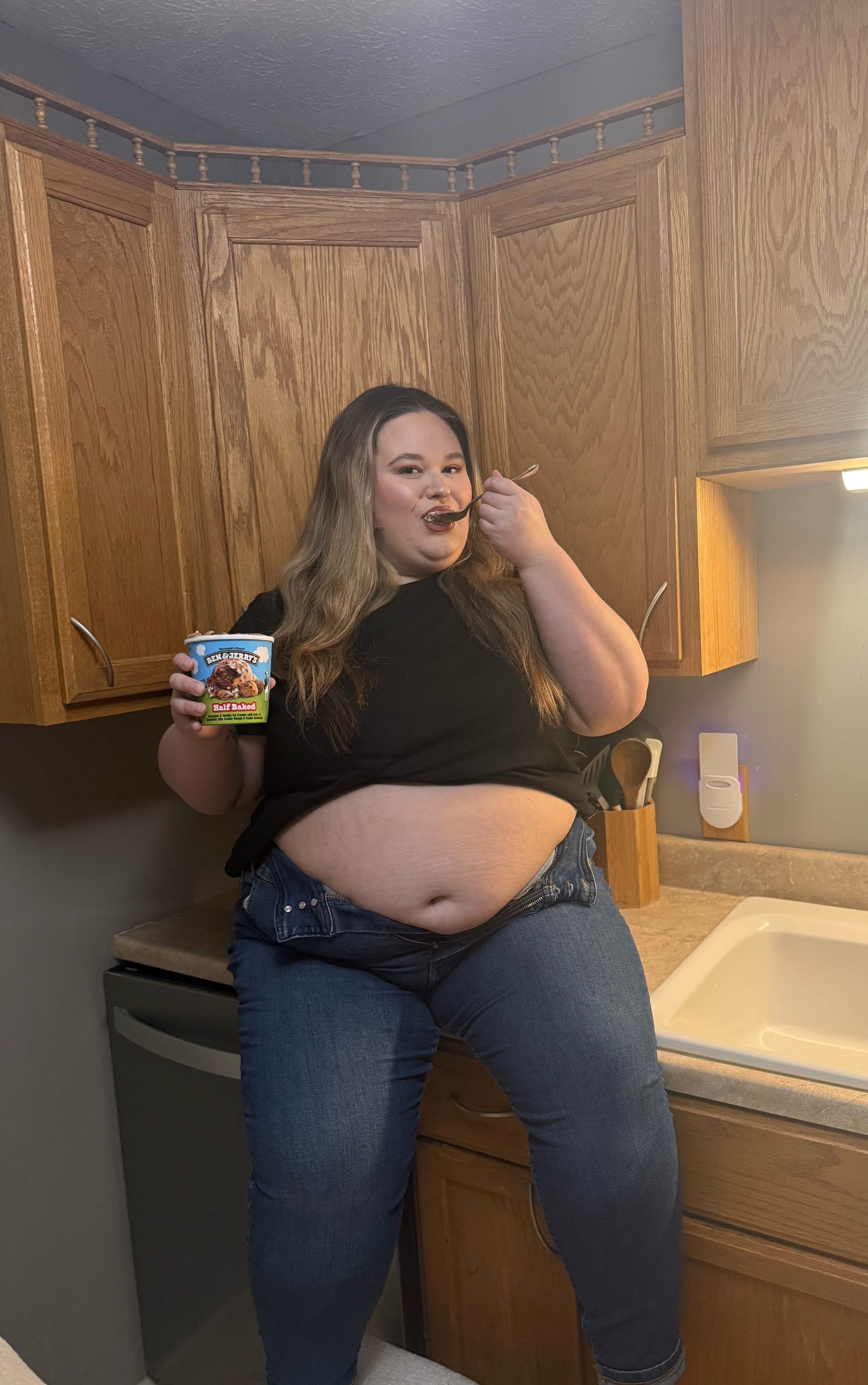 Post 6 by Hannah | Mama2B | Aesthetician on TikTok (video)