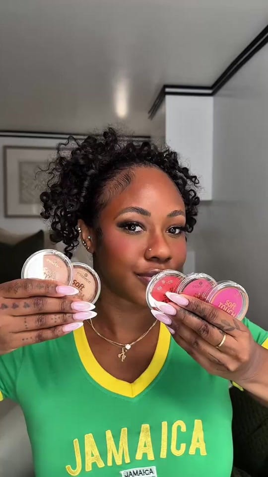 Post 5 by essence cosmetics on TikTok (video)