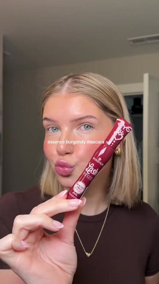 Post 3 by essence cosmetics on TikTok (video)