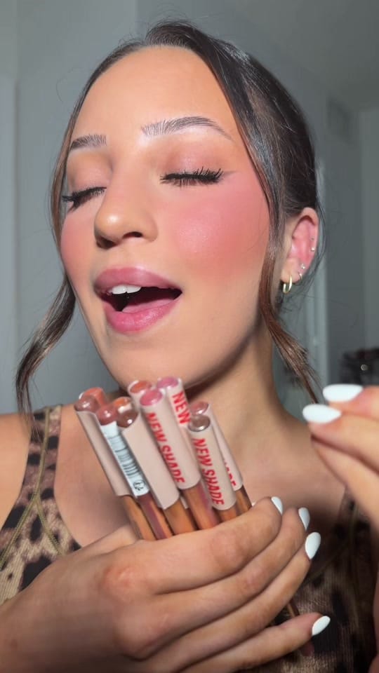 Post 1 by Julie Piedra on TikTok (video)