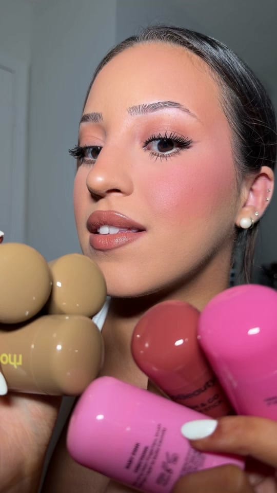Post 2 by Julie Piedra on TikTok (video)