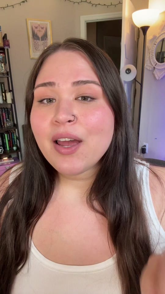 Post 3 by Christina 📚🌿✨ on TikTok (video)