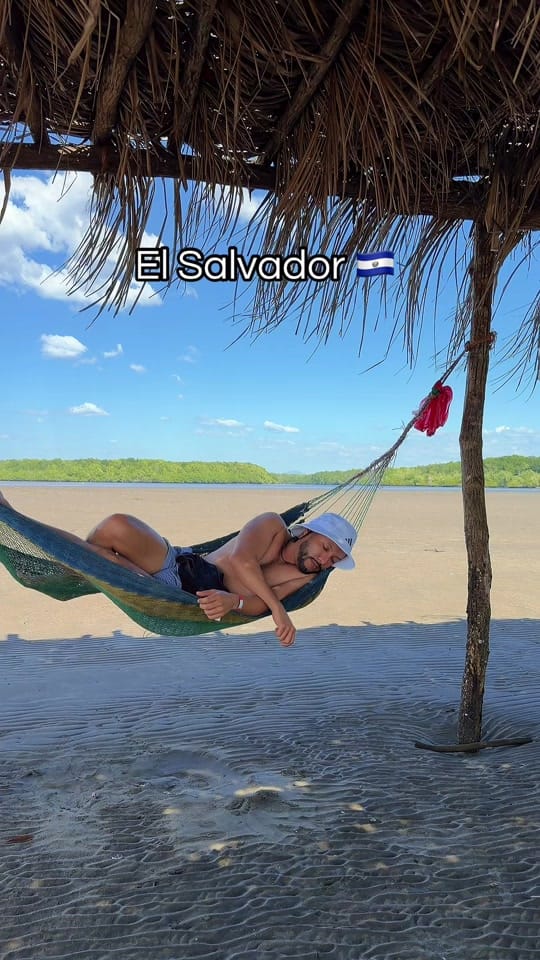 Post 2 by Jorge Vidal on TikTok (video)
