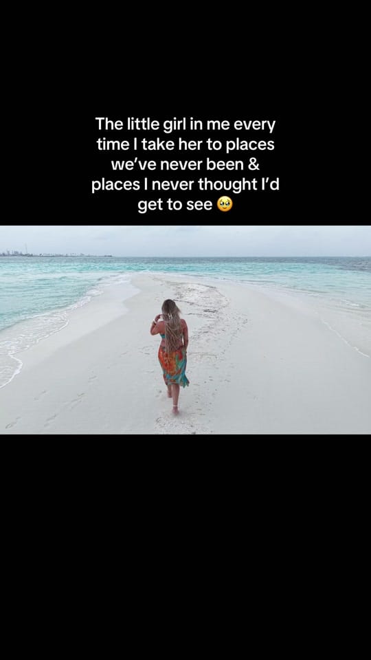 Post 4 by S A B R I N A 💋 on TikTok (video)
