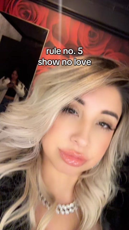 Post 9 by S A B R I N A 💋 on TikTok (video)