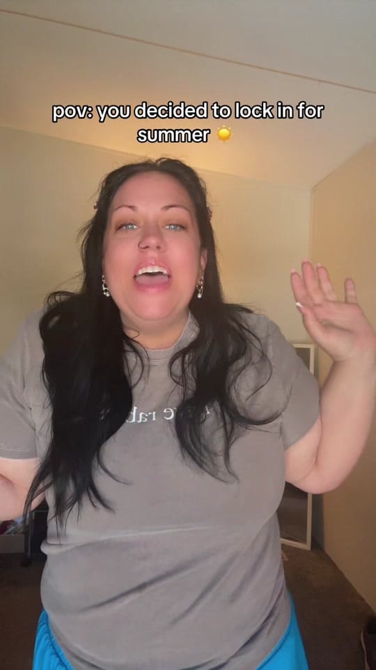 Post 10 by Swamp Barbie🐊 | Emerald ✨🎀🖤 on TikTok (video)