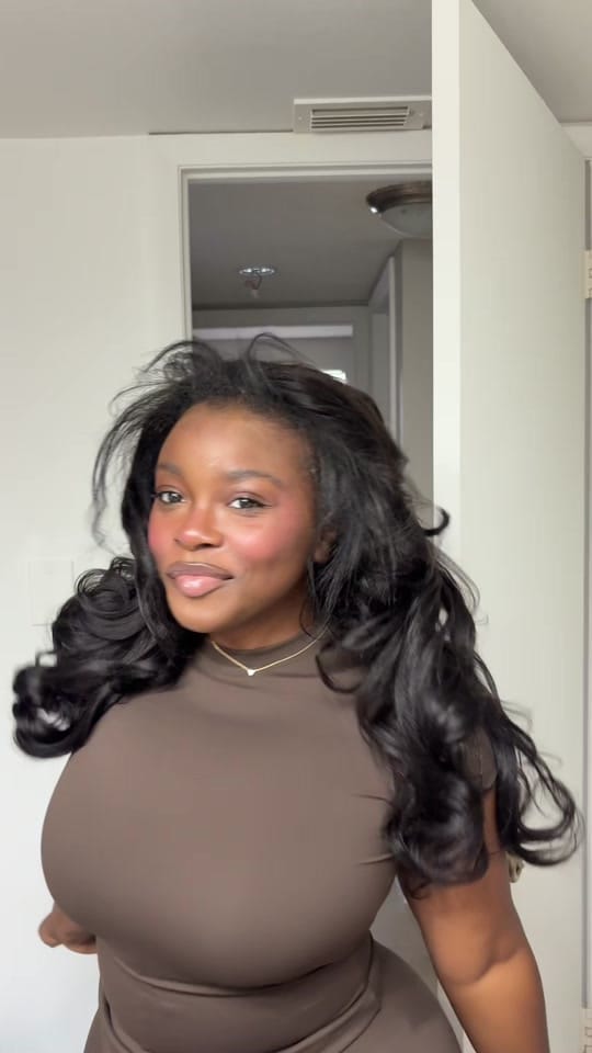 Post 7 by FayJull. on TikTok (video)