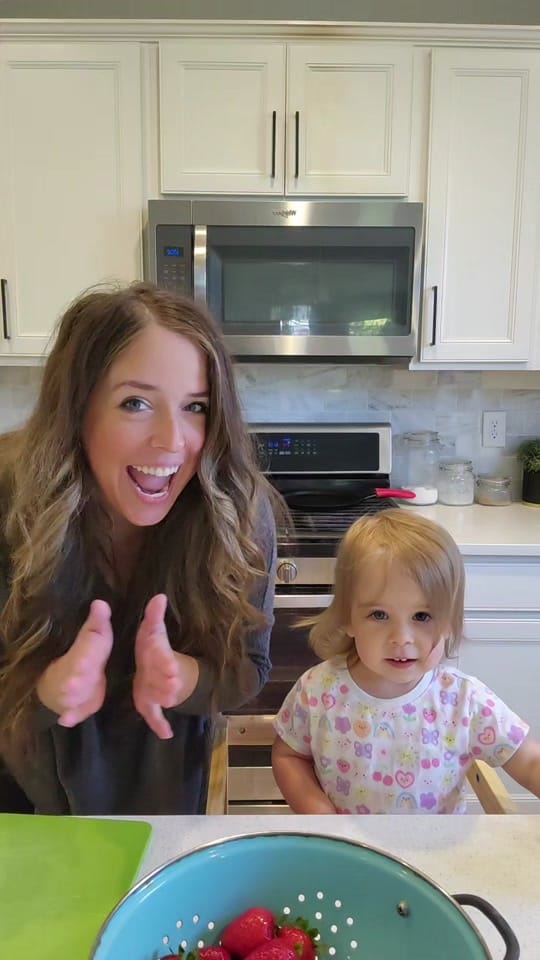 Post 2 by Lauren Trimmell on TikTok (video)