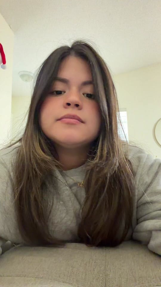 Post 4 by Valeria on TikTok (video)