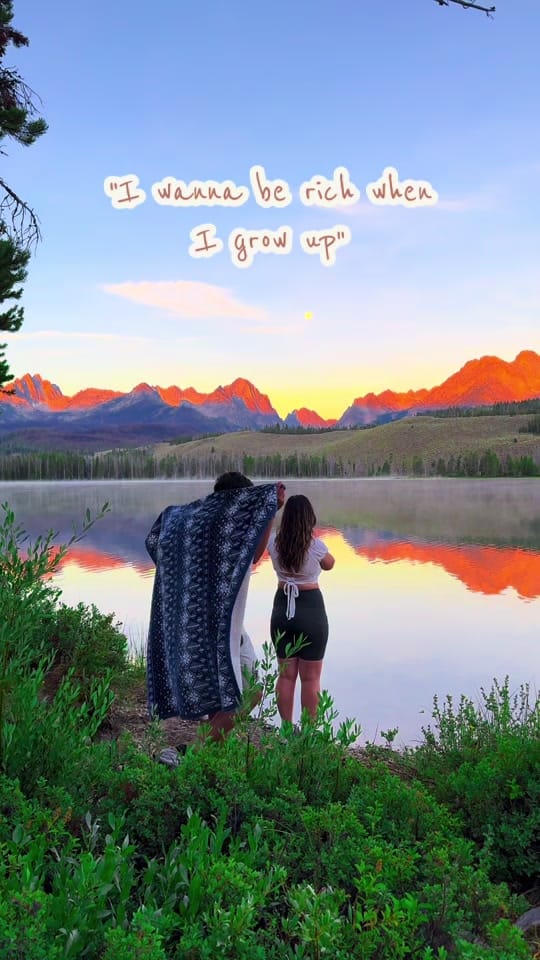 Post 2 by Anna & Nitin on TikTok (video)