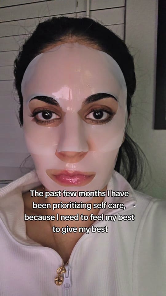 Post 6 by Maria Barrera on TikTok (video)