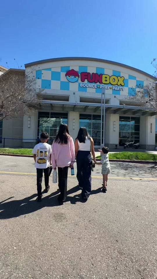 Post 1 by Anita on TikTok (video)