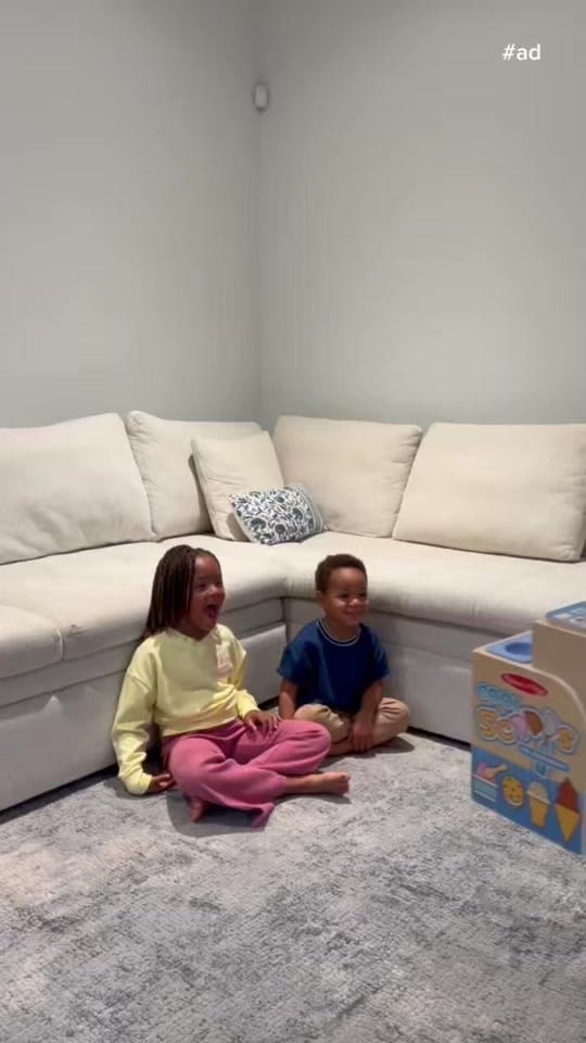 Post 6 by Janyl Smith on TikTok (video)