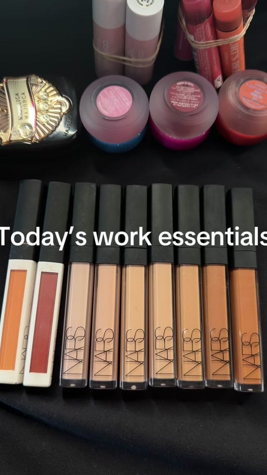 Post 8 by Angela | Makeup Artist on TikTok (video)